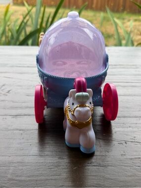 Little people Cinderella’s Pull-Along Carriage
